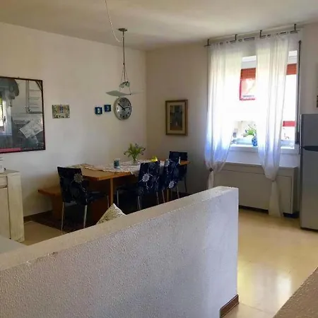 Ampio Pentalocale Con Giardino, Numana - N195