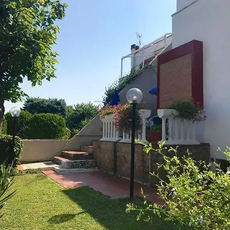 Ampio Pentalocale Con Giardino, Numana - N195 Apartament *